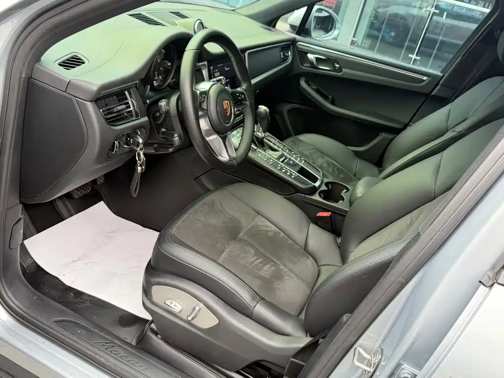 Porsche Macan — миниатюра 19
