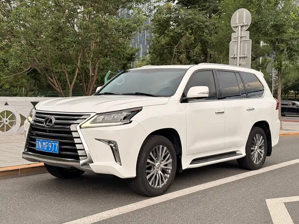Lexus LX 2016 570 Luxury