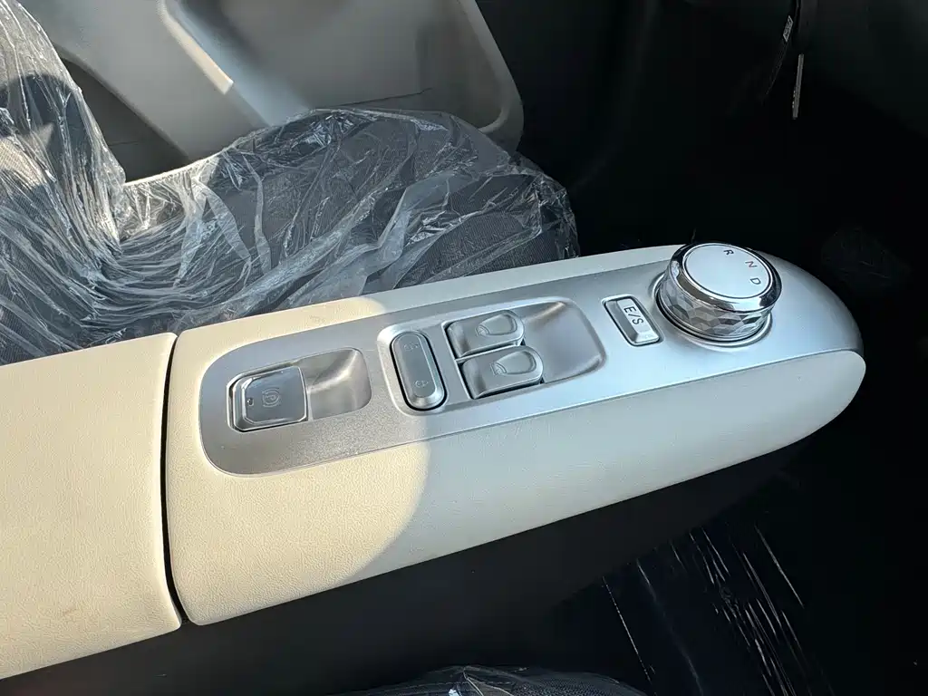 CHANGAN CHANGAN LUMIN