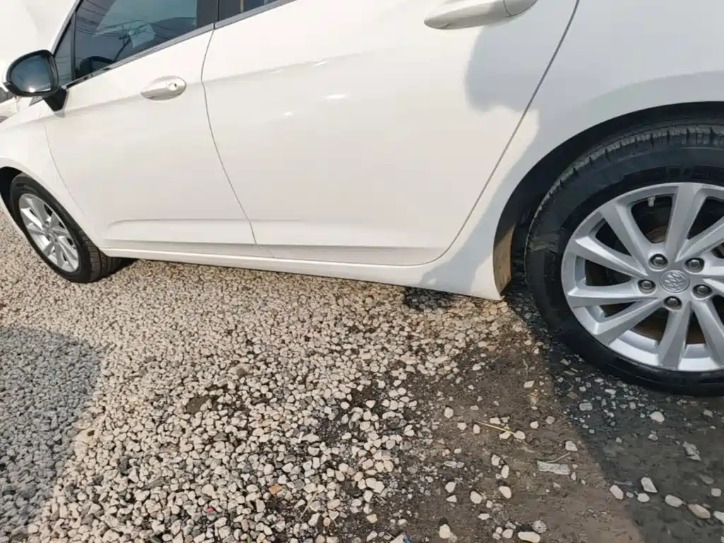 Buick Verano — миниатюра 22