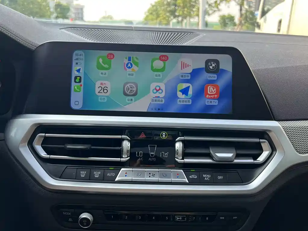 BMW 3 Series — миниатюра 26