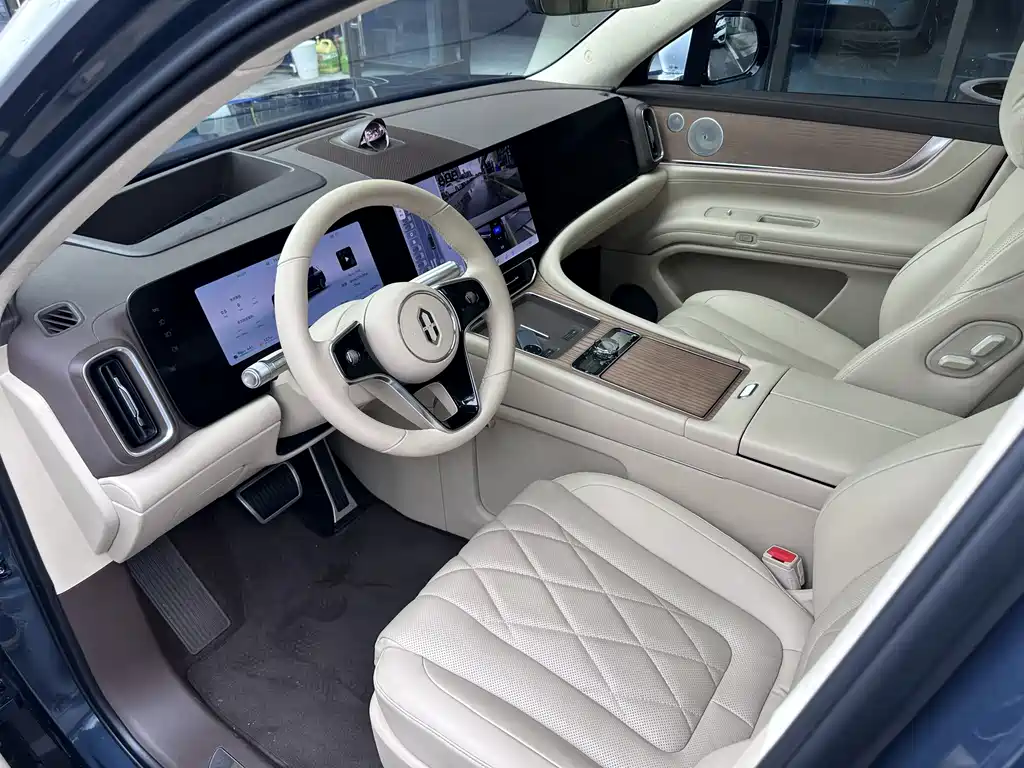 Aito M9 2024 Ultra 52kWh 6 мест
