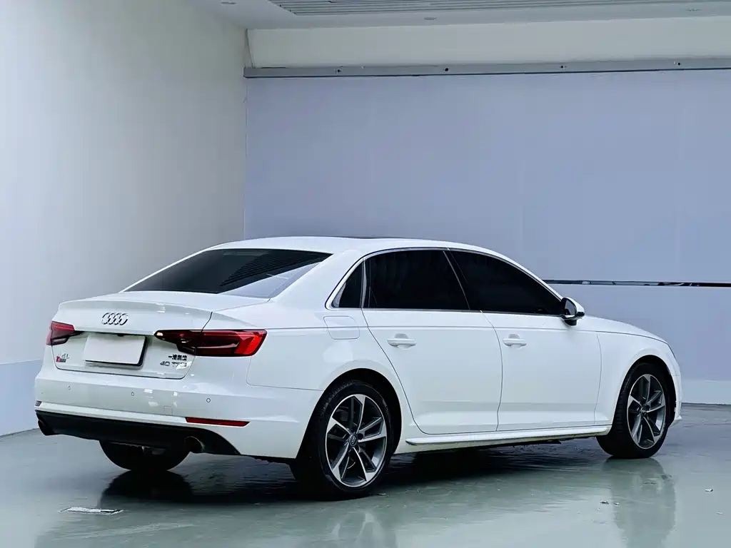 Audi A4L — миниатюра 6