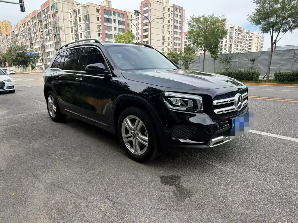 Mercedes-Benz GLB — миниатюра 3