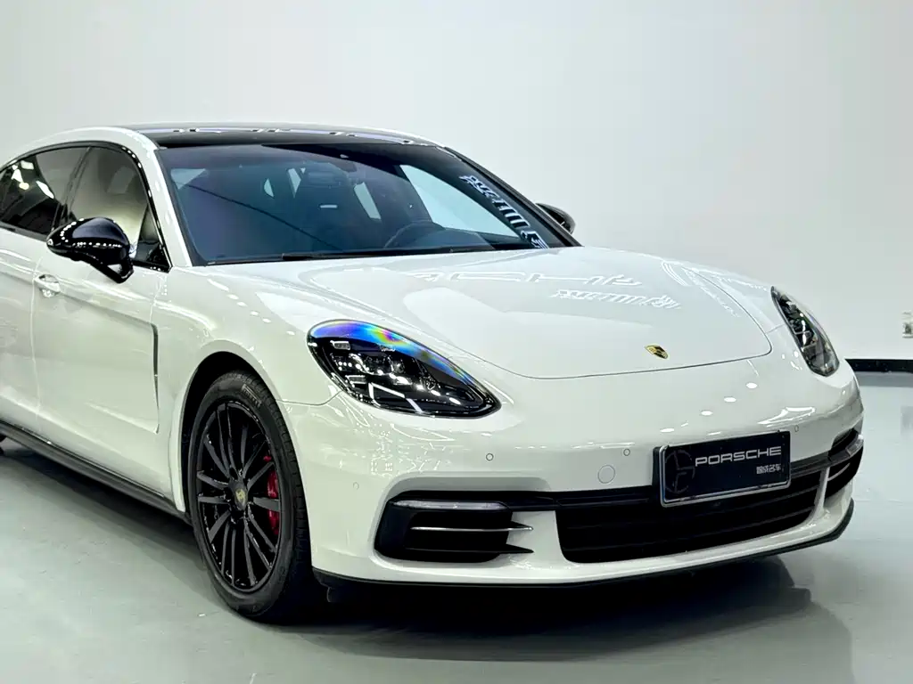 Porsche Panamera — миниатюра 11