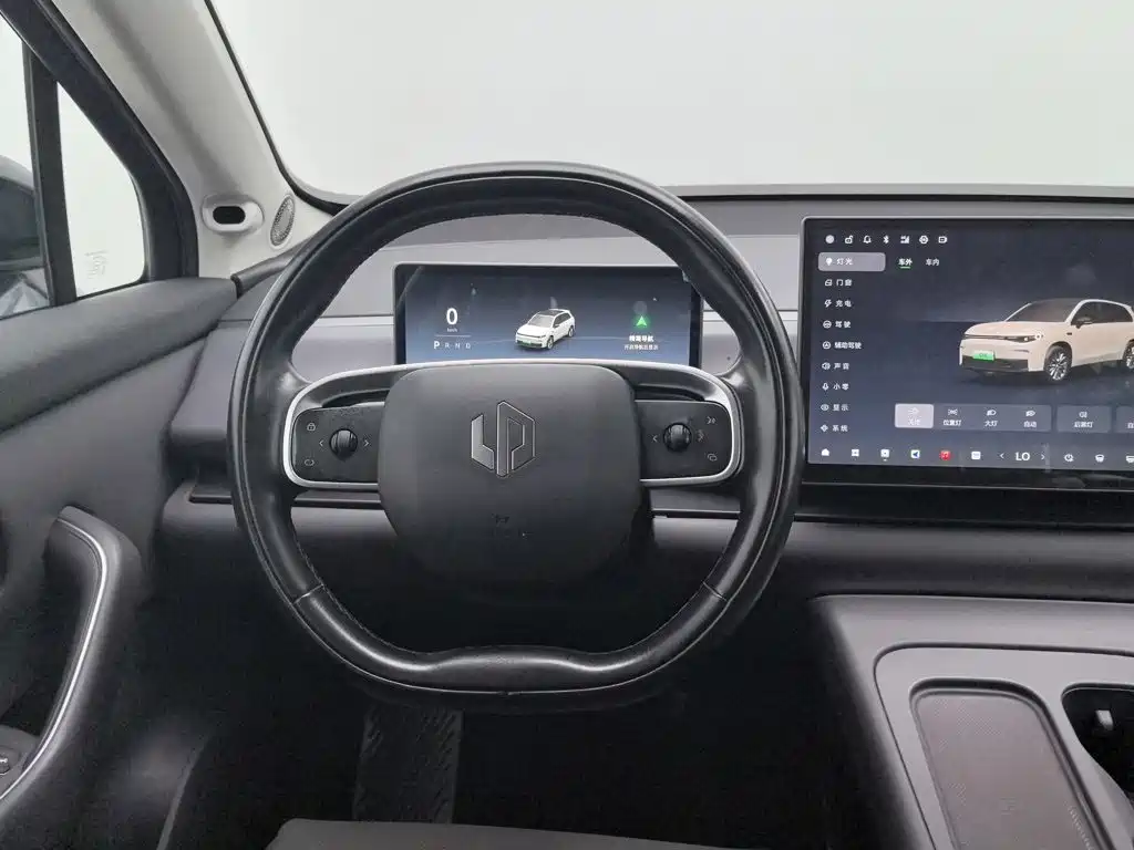 Leapmotor Leapmotor C10 — миниатюра 11
