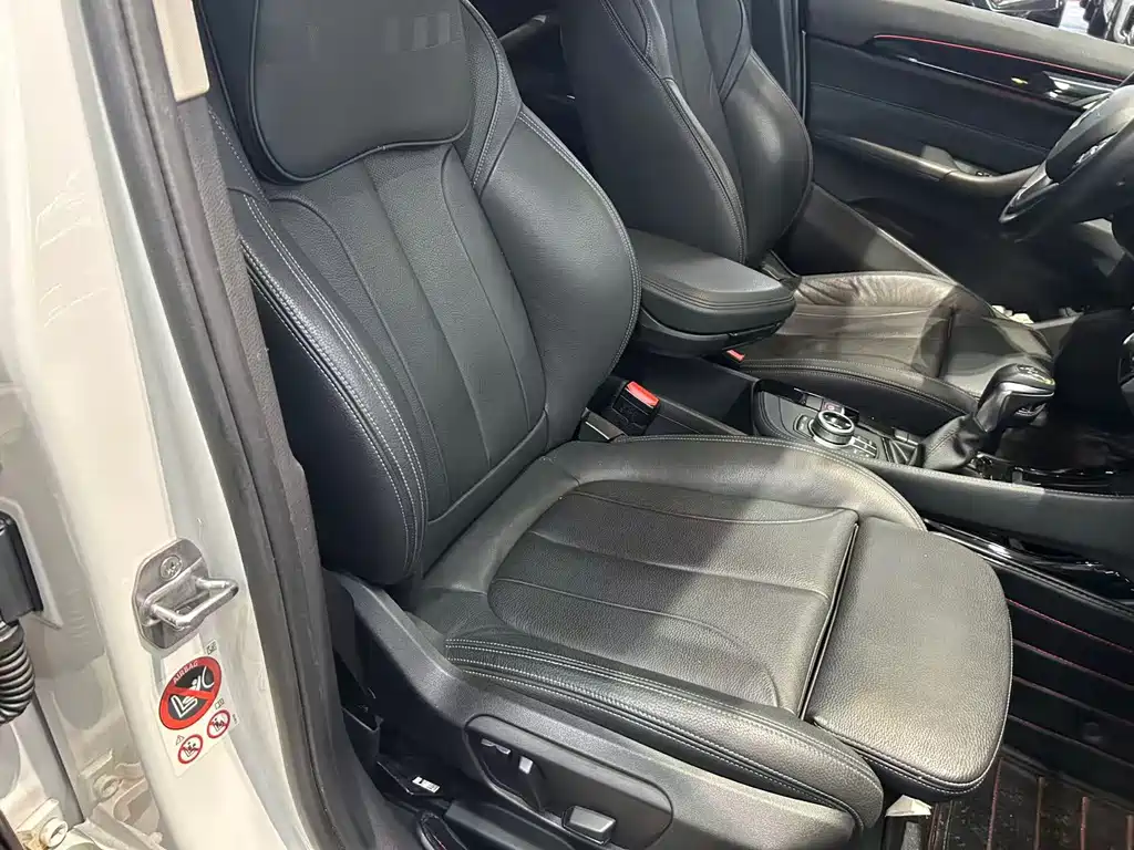 BMW X1 — миниатюра 14
