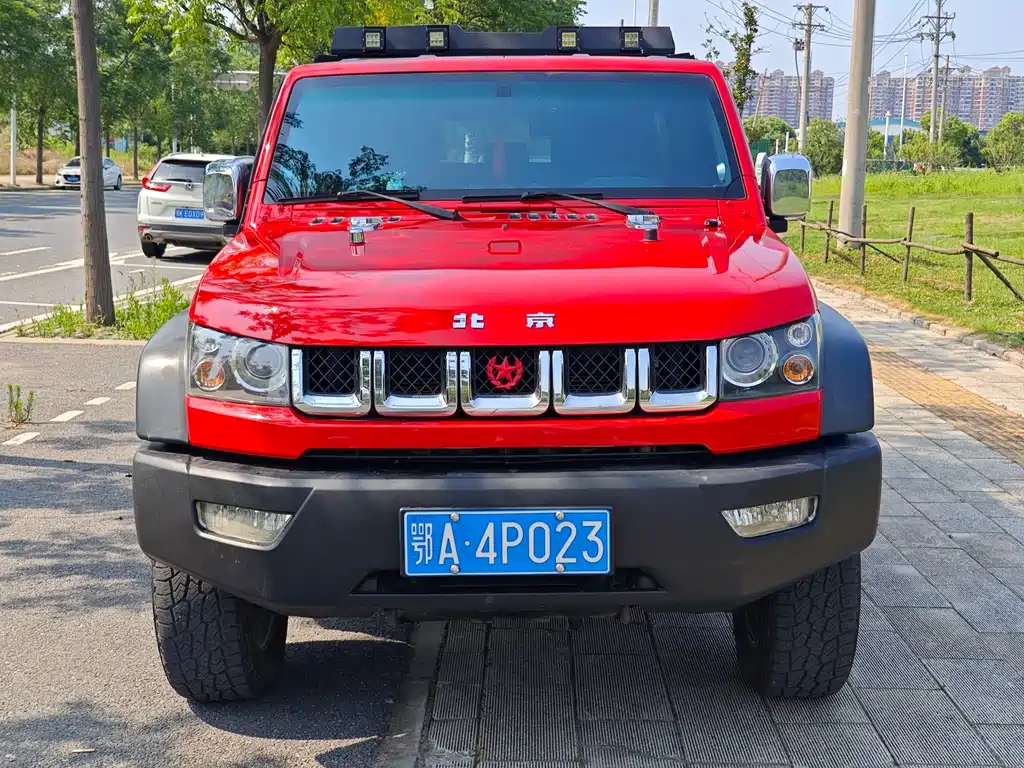 BAIC BJ40 2016 40L 2.3T AT Premium