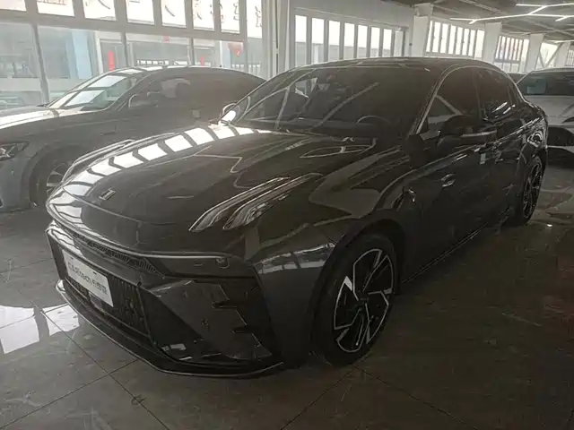 2024 Lynk & Co 03