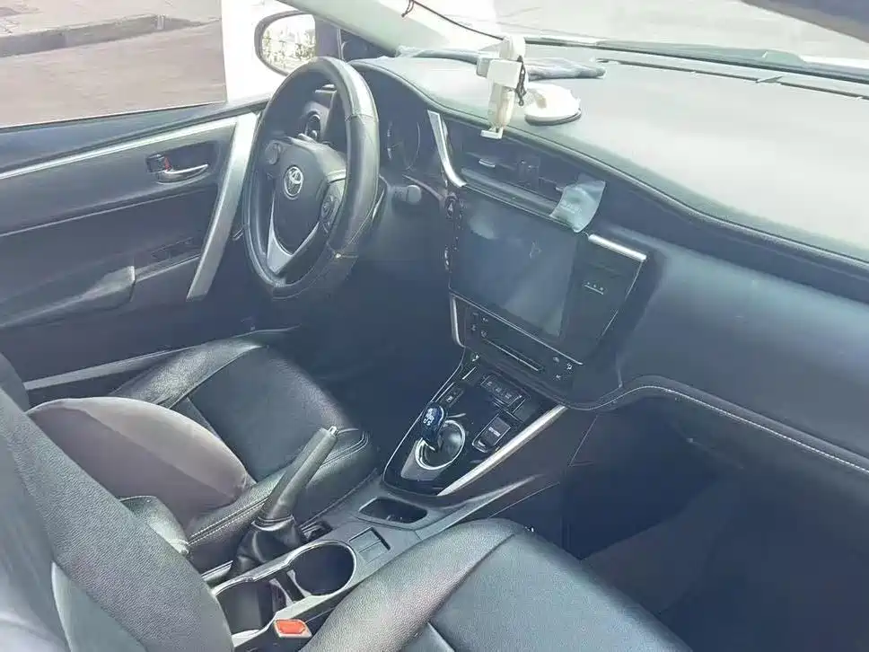 Toyota Corolla — миниатюра 3
