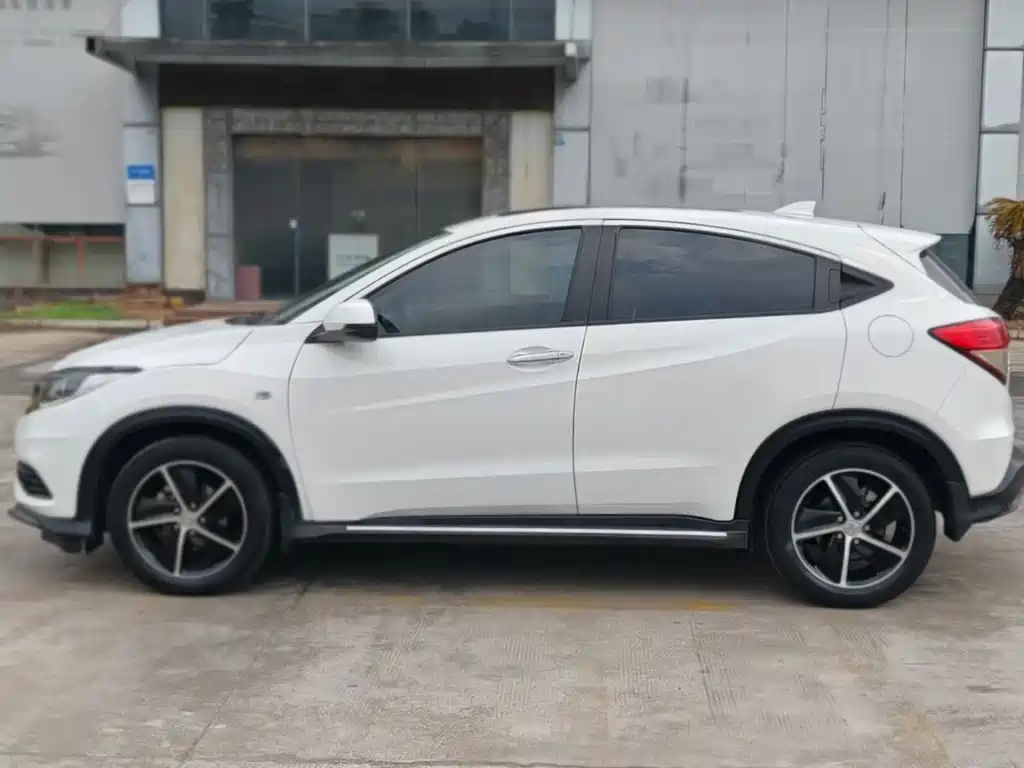 Honda Vezel — миниатюра 4