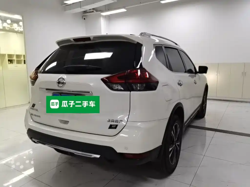 Nissan X-Trail — миниатюра 7