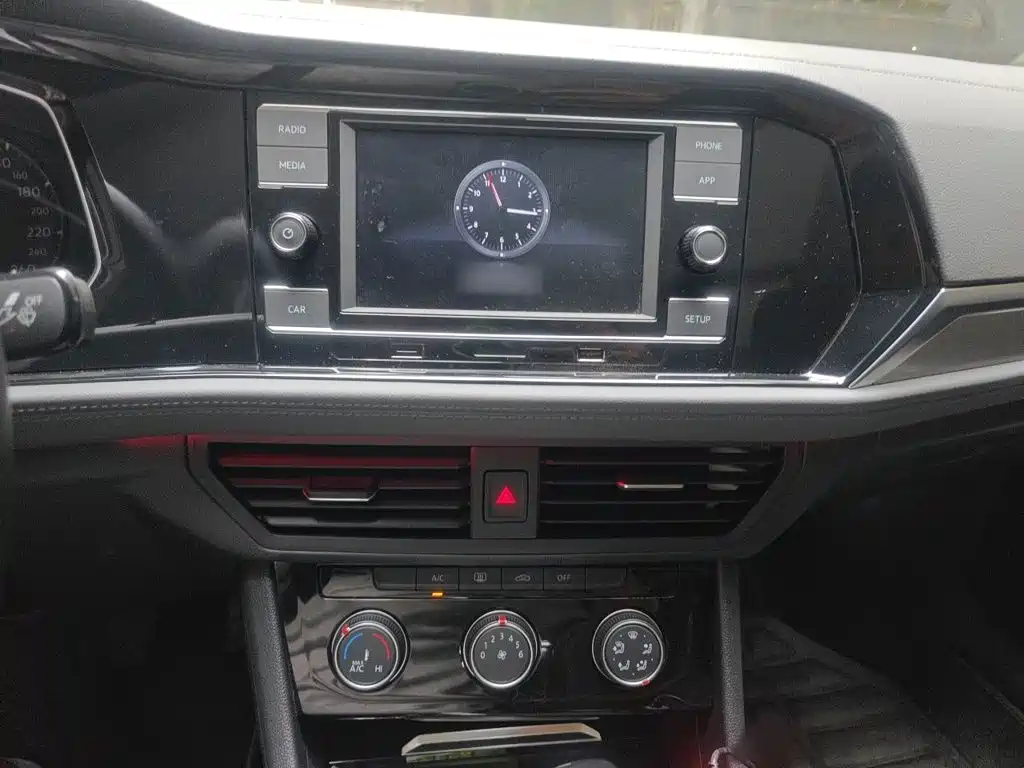 Volkswagen Sagitar — миниатюра 6