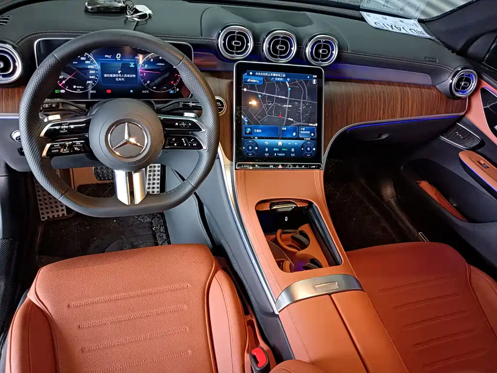 Mercedes-Benz GLC 2025 GLC 300 L 4MATIC 5 мест