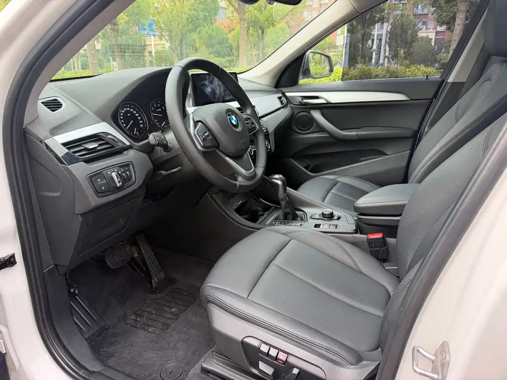 BMW X1 — миниатюра 7