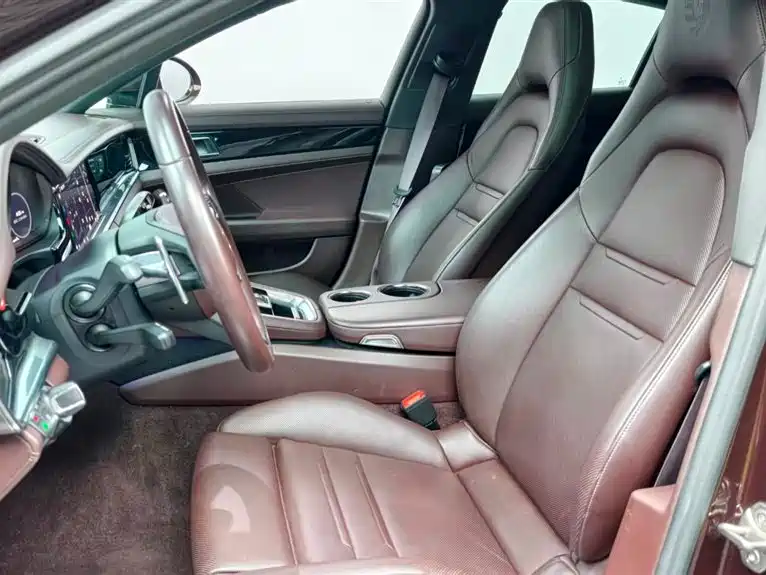 Porsche Panamera — миниатюра 12
