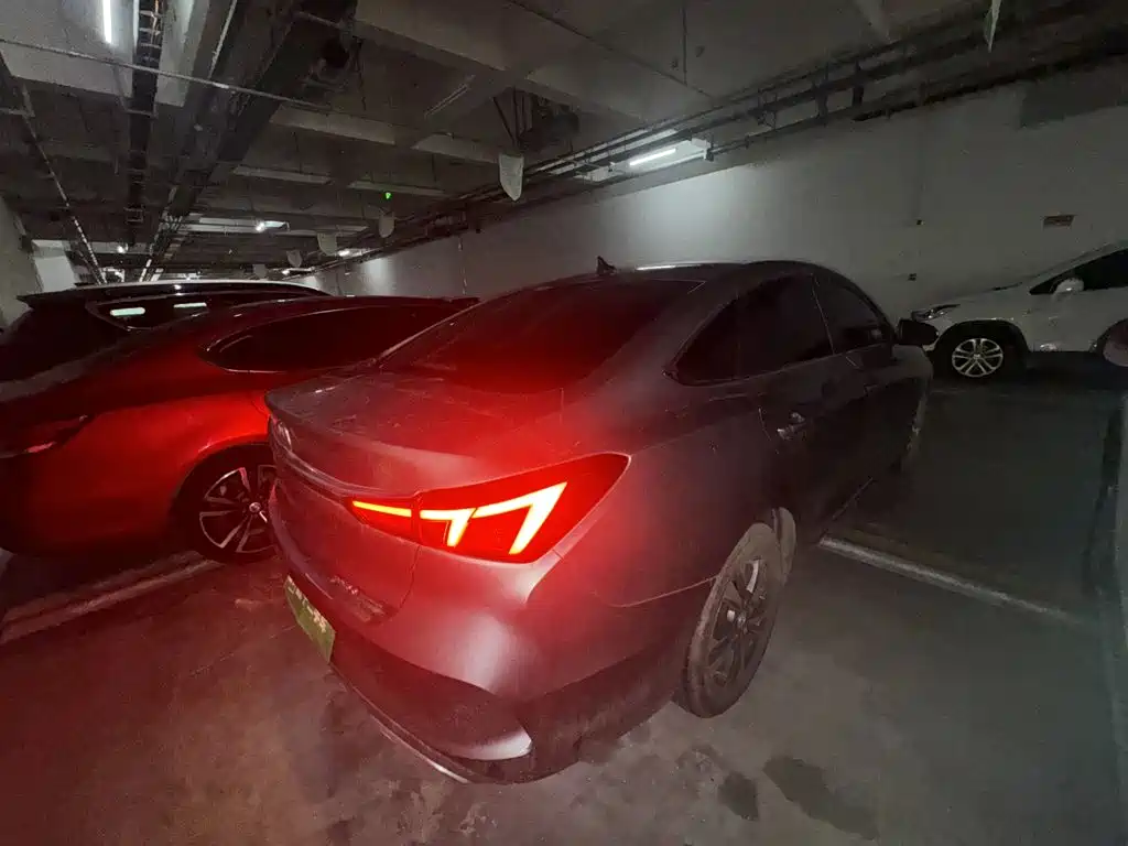 Changan Eado — миниатюра 7