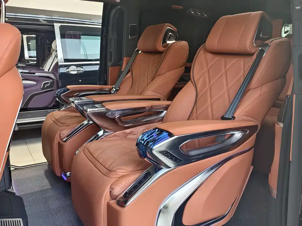 MERCEDES-BENZ V CLASS