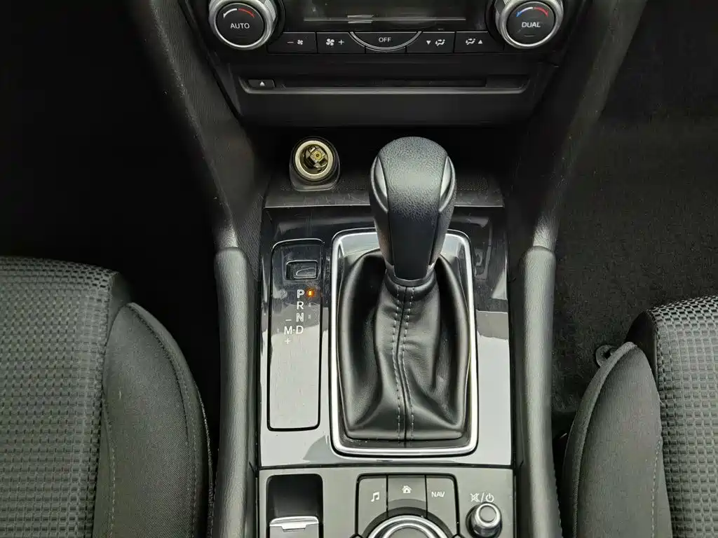 Mazda 3 Axela — миниатюра 13