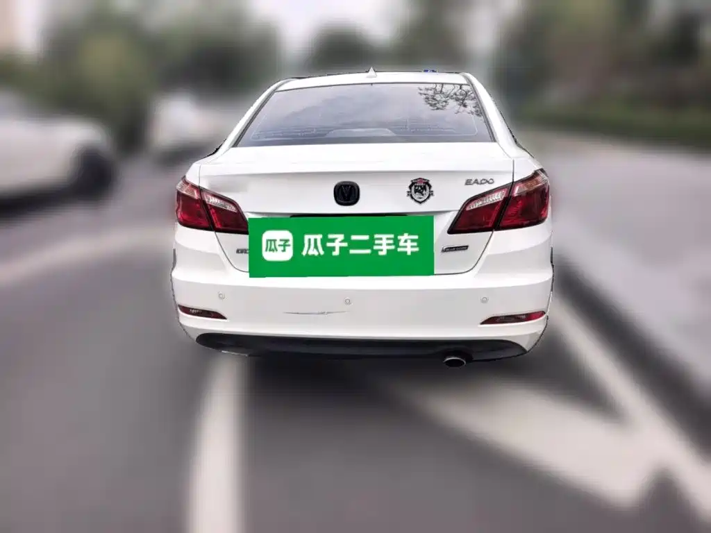 Changan Eado — миниатюра 3