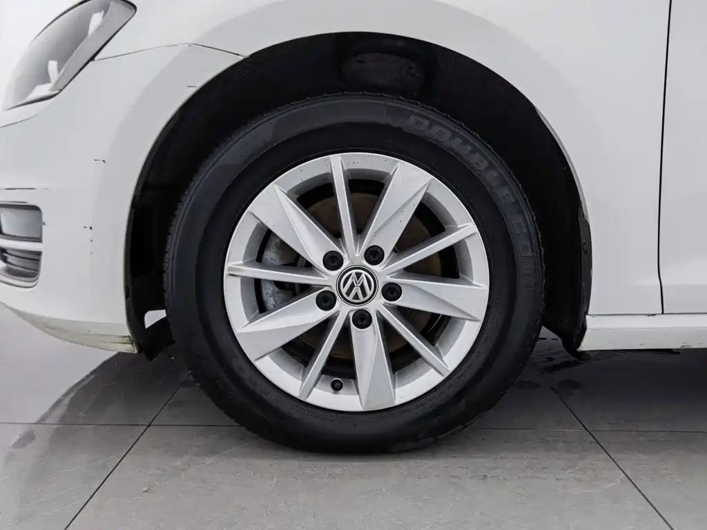 Volkswagen Golf — миниатюра 17