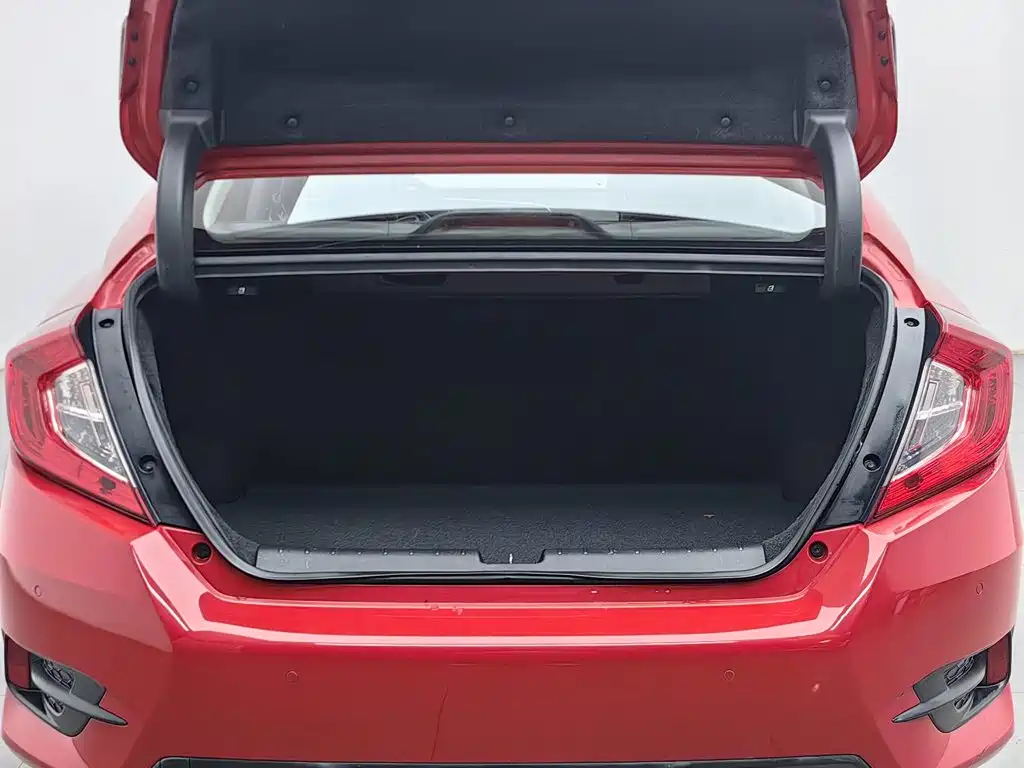 Honda Civic — миниатюра 16