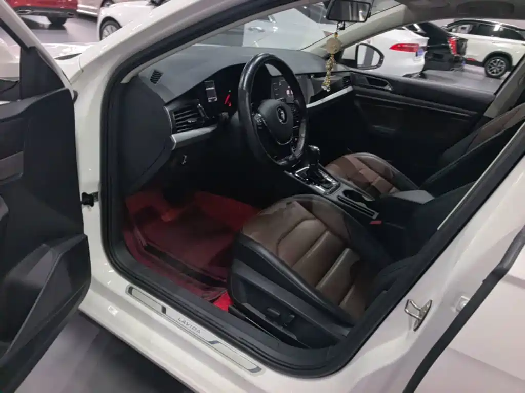 Volkswagen Lavida — миниатюра 16