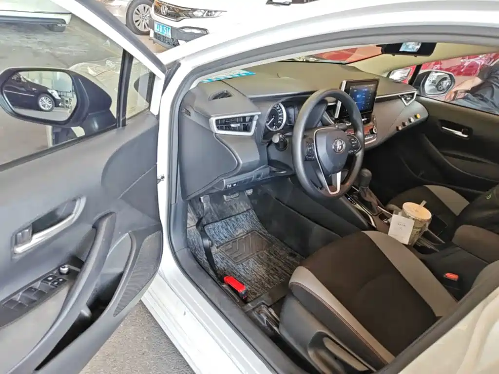 Toyota Corolla — миниатюра 16