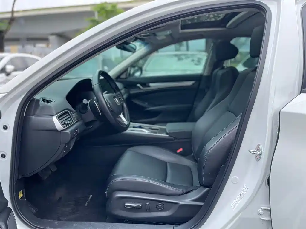 Honda Accord 2022 2.0L