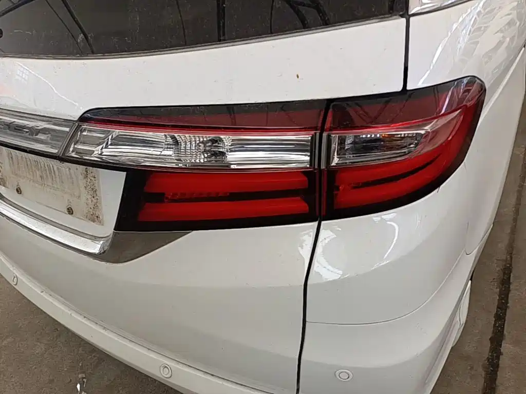 Honda Odyssey 2015 2.4L Premium