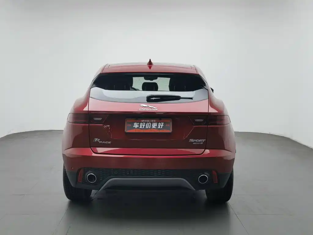Jaguar E-PACE — миниатюра 4