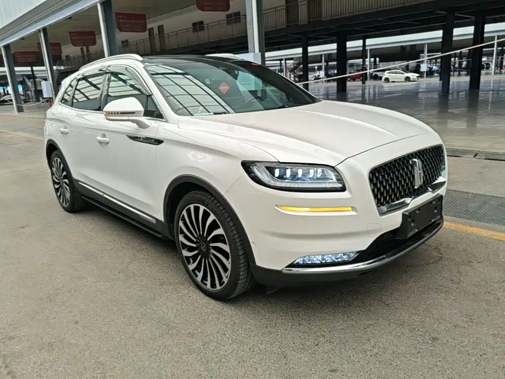 Lincoln Nautilus — миниатюра 4