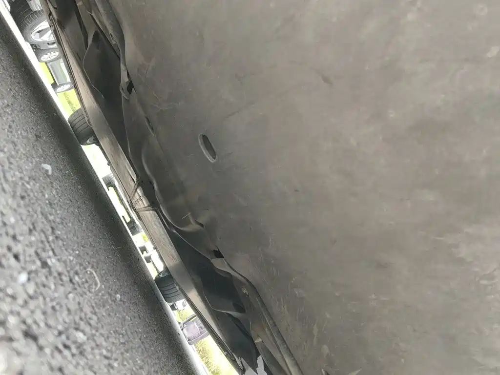 Tesla Model 3 — миниатюра 22