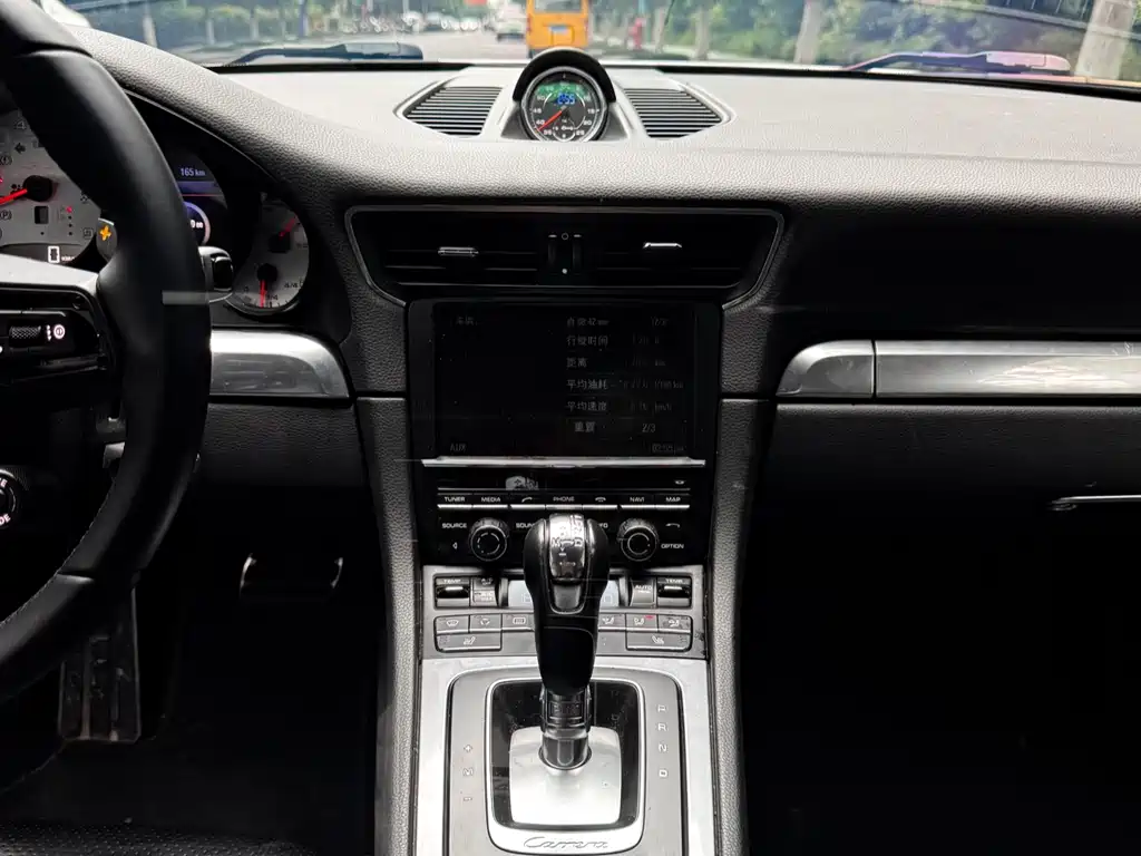 Porsche 911 2015 Carrera 3.4L Style Edition