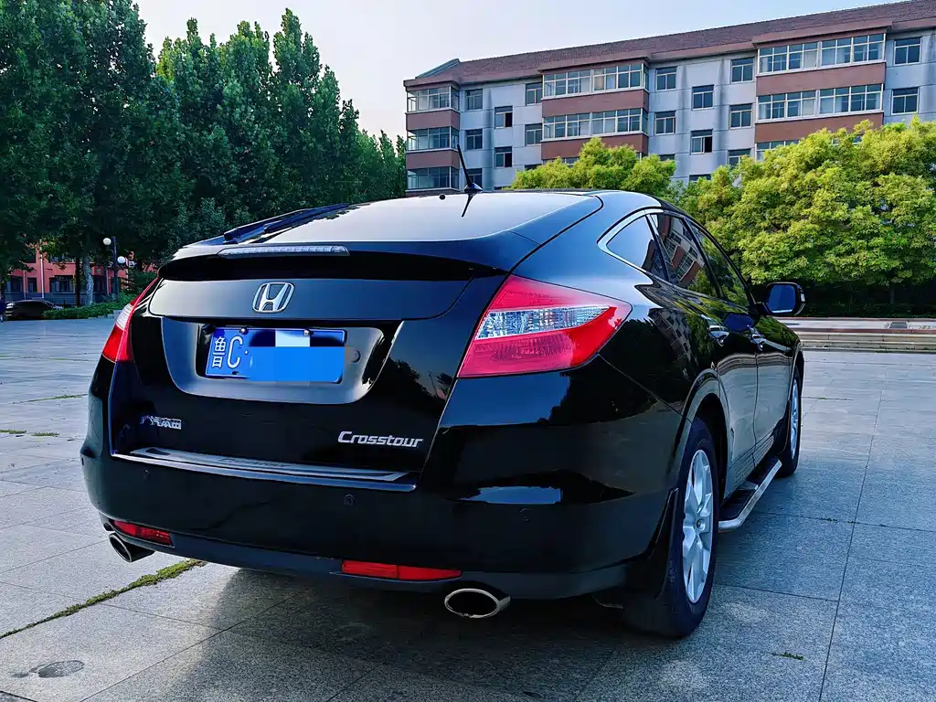 Honda Crosstour — миниатюра 14