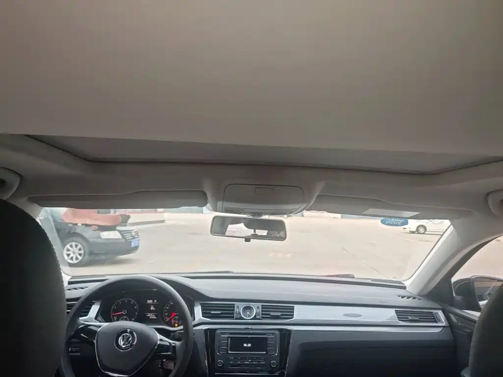 Volkswagen Passat — миниатюра 18