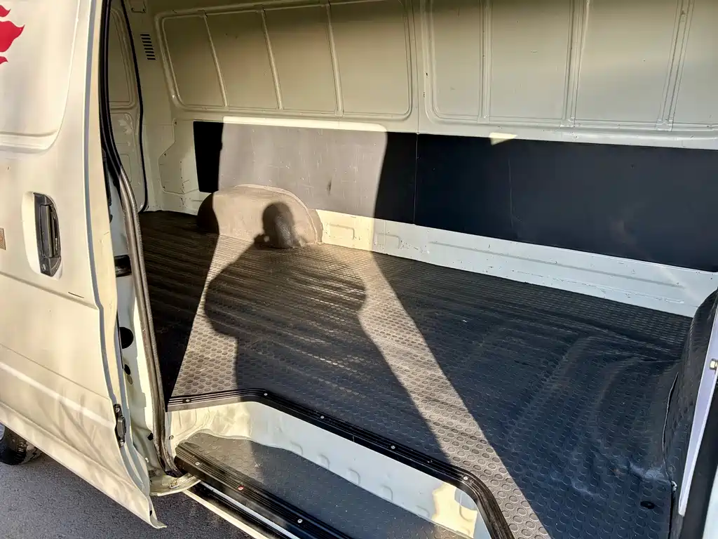 GOLDEN DRAGON SEA LION