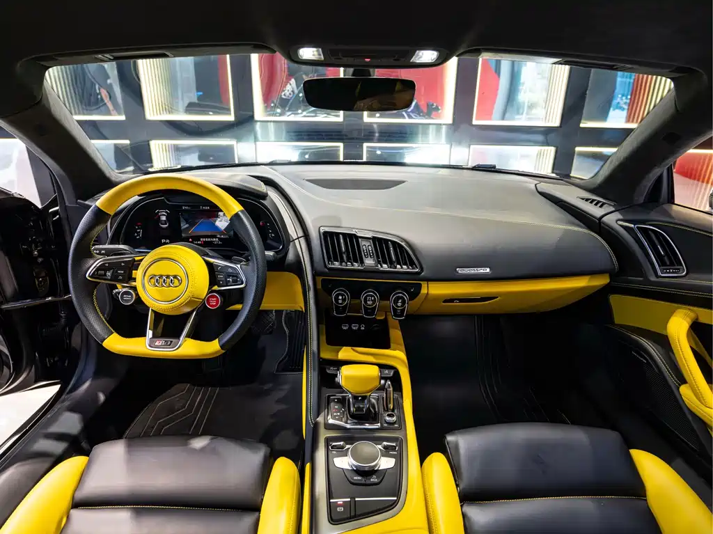 Audi R8 — миниатюра 24