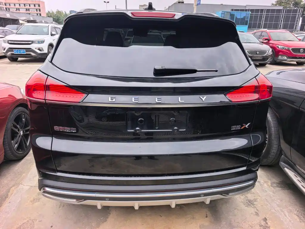Geely Boyue — миниатюра 5