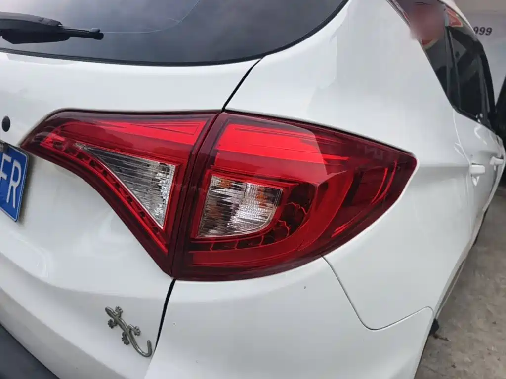 BYD Song — миниатюра 8