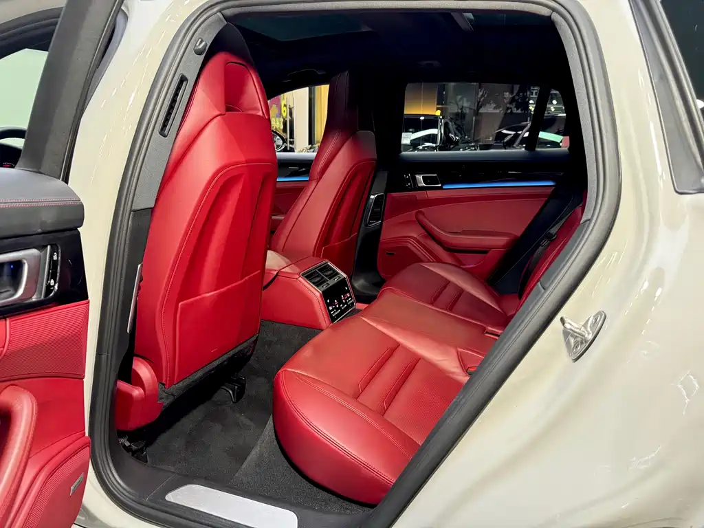 Porsche Panamera — миниатюра 6