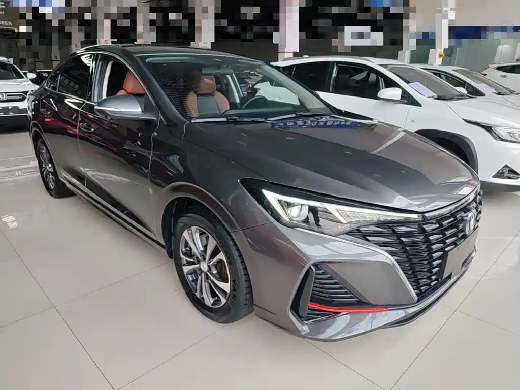 Changan Eado — миниатюра 4