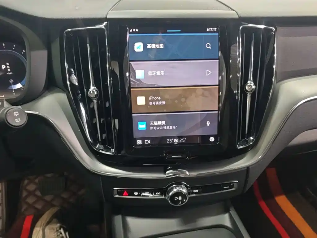 Volvo XC60 — миниатюра 13