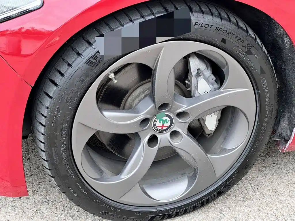 Alfa Romeo Giulia — миниатюра 6