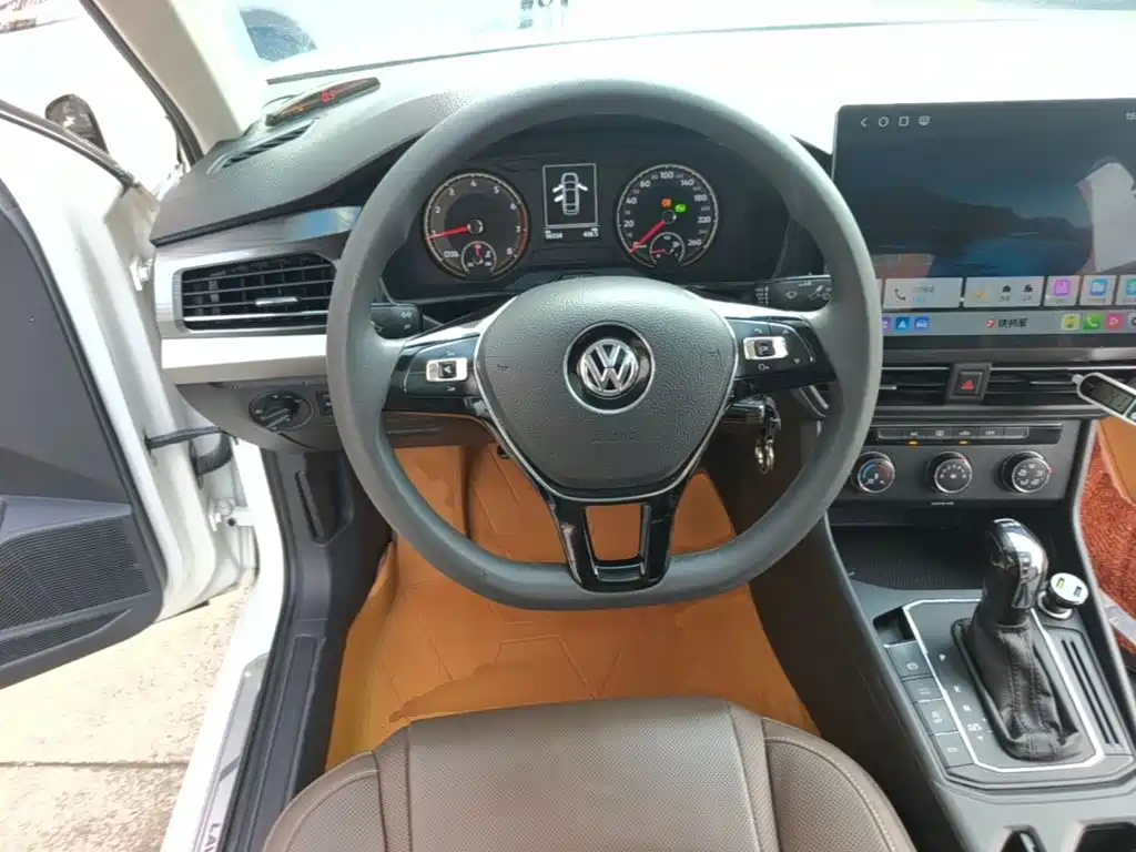 Volkswagen Lavida — миниатюра 11