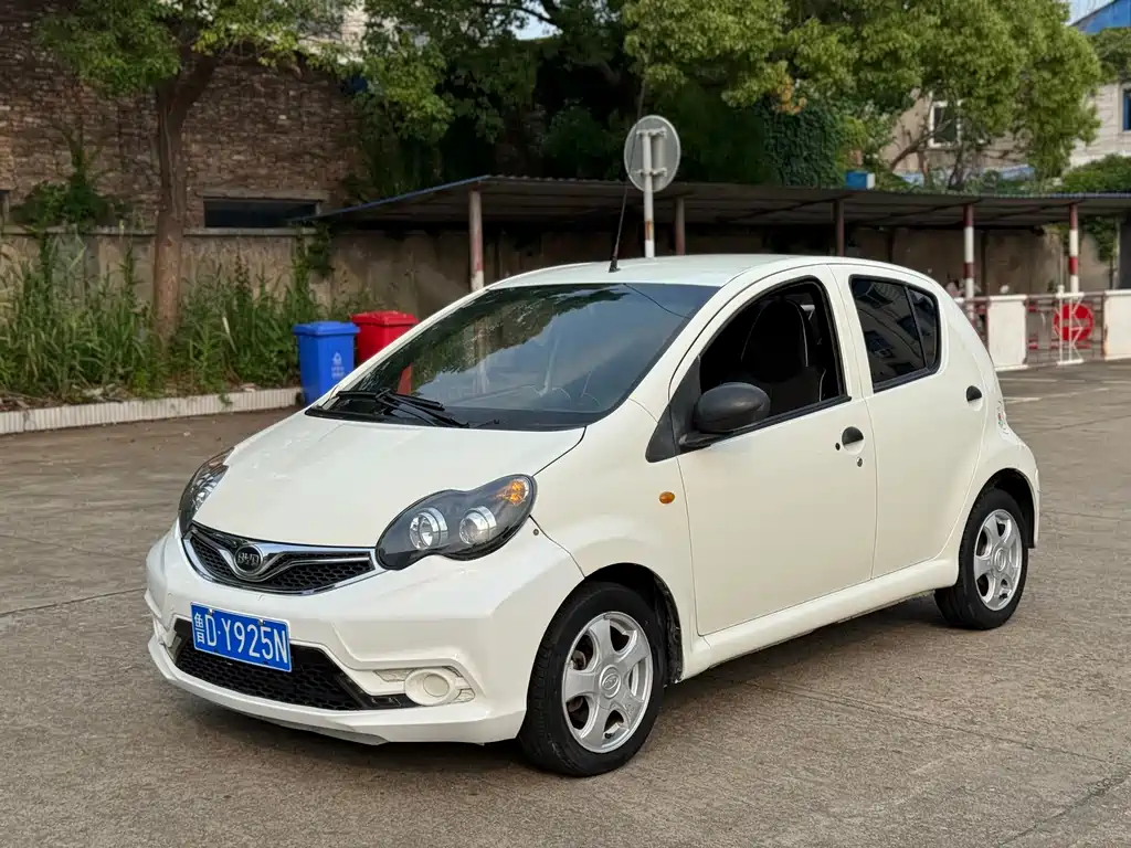 2016 BYD F0 - zdjęcie 1 z 10