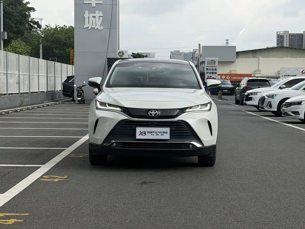 Toyota Harrier — миниатюра 3