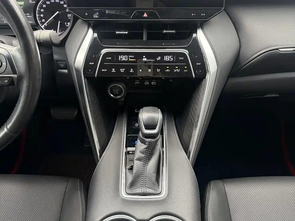Toyota Harrier — миниатюра 6