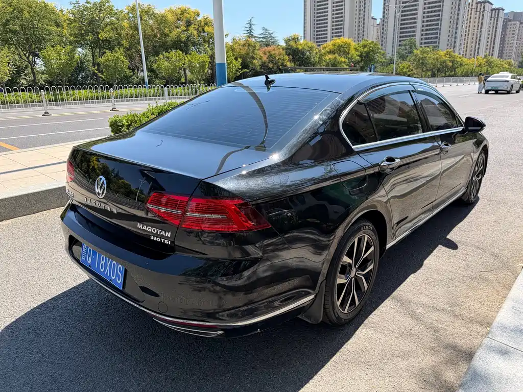 Volkswagen Magotan — миниатюра 10