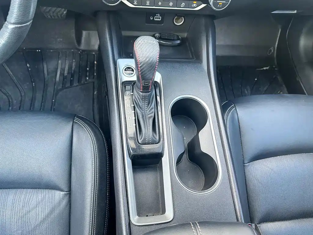 Nissan Teana — миниатюра 16